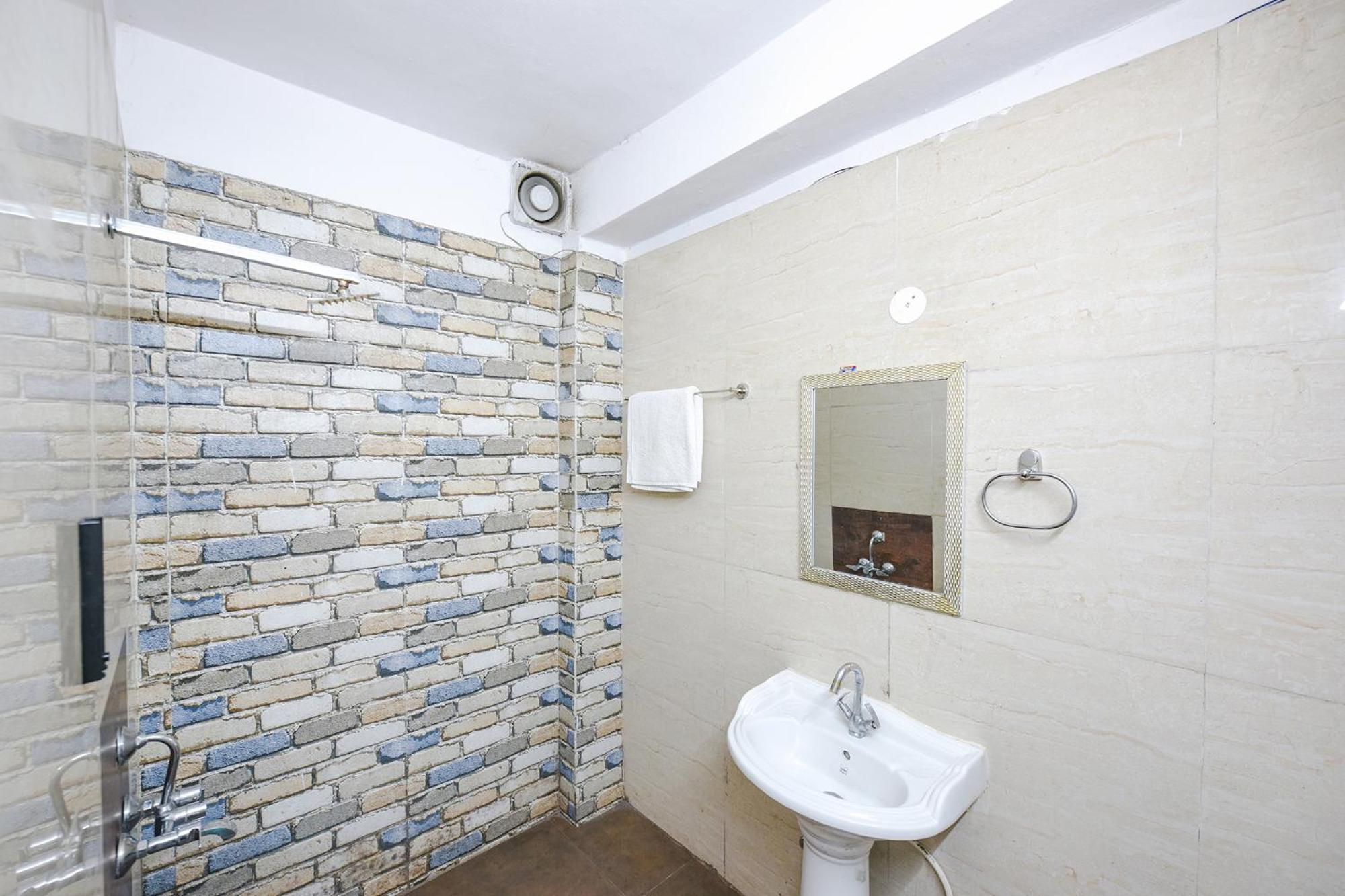 Fabhotel Kgf Dharampur  Εξωτερικό φωτογραφία